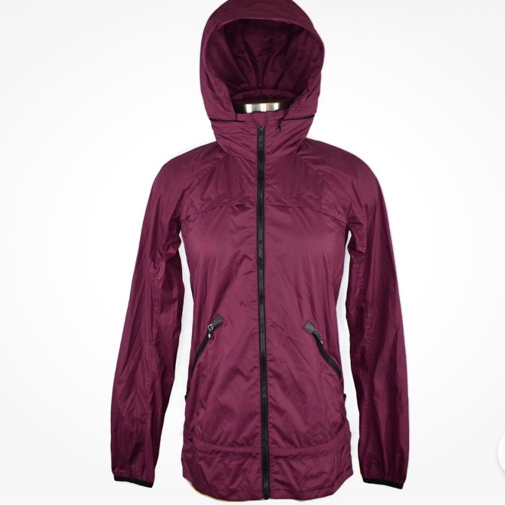 Lululemon Miss Misty Jacket II
Dashing Purple